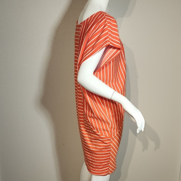 Robbie Bee Orange Midi Dress with Dolman Sleeves and Scoop Neck - Picture 7 of 11